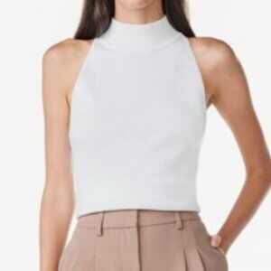 New  Scoop Women’s Sleeveless Halter Neck Sweater, White, size S (4-6)